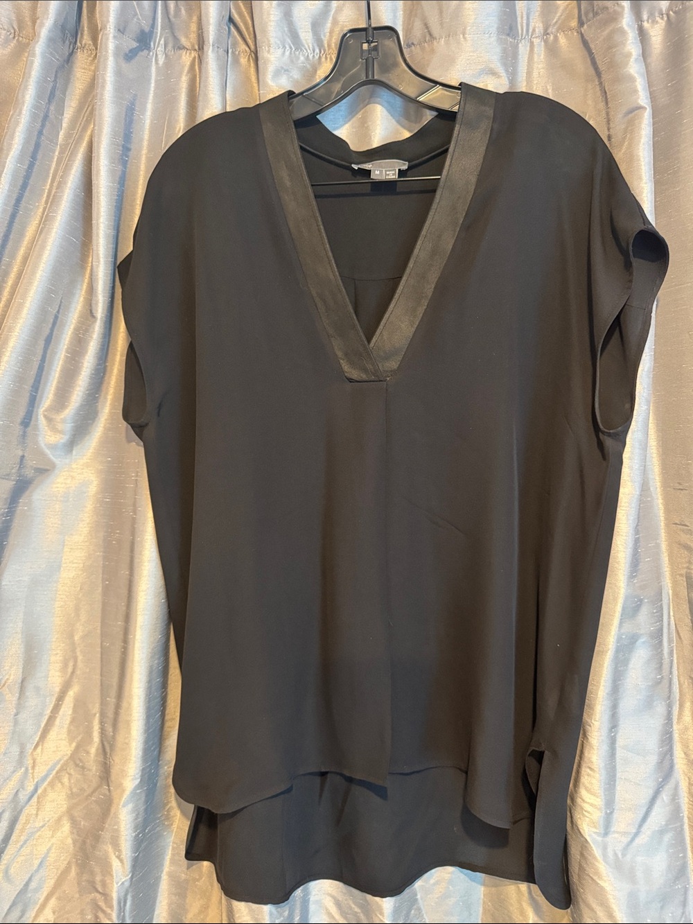 Vince Black Silk V-Neck Top with Real-Leather Trim Size Medium